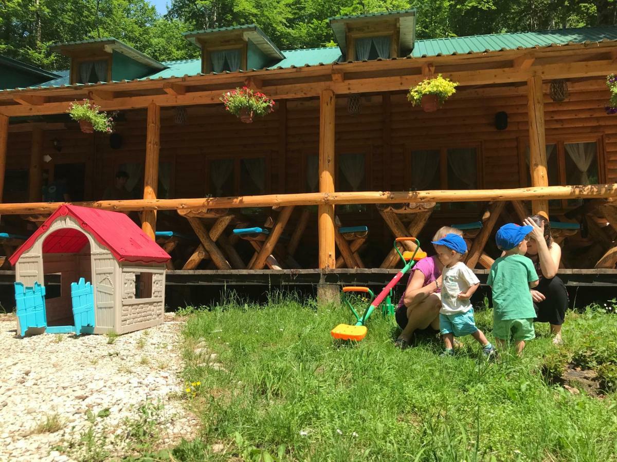 Waterfall Rafting Center Scepan-Polje Екстер'єр фото